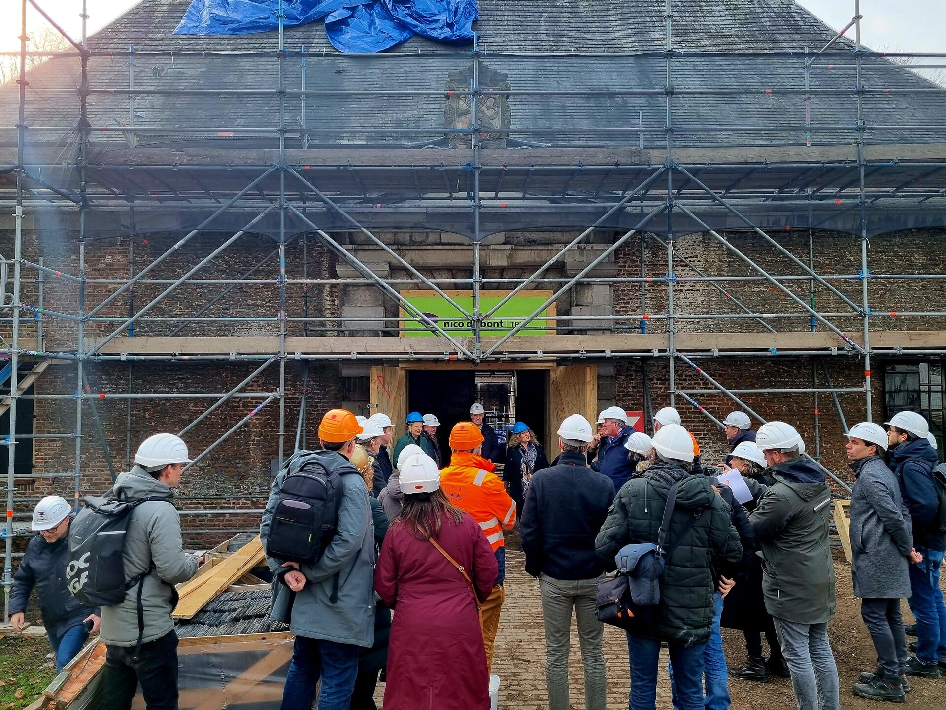 Bezoek aan bouw Kruithuis door Wethouder Marianne van der Sloot en gedeputeerde Stijn Smeulders