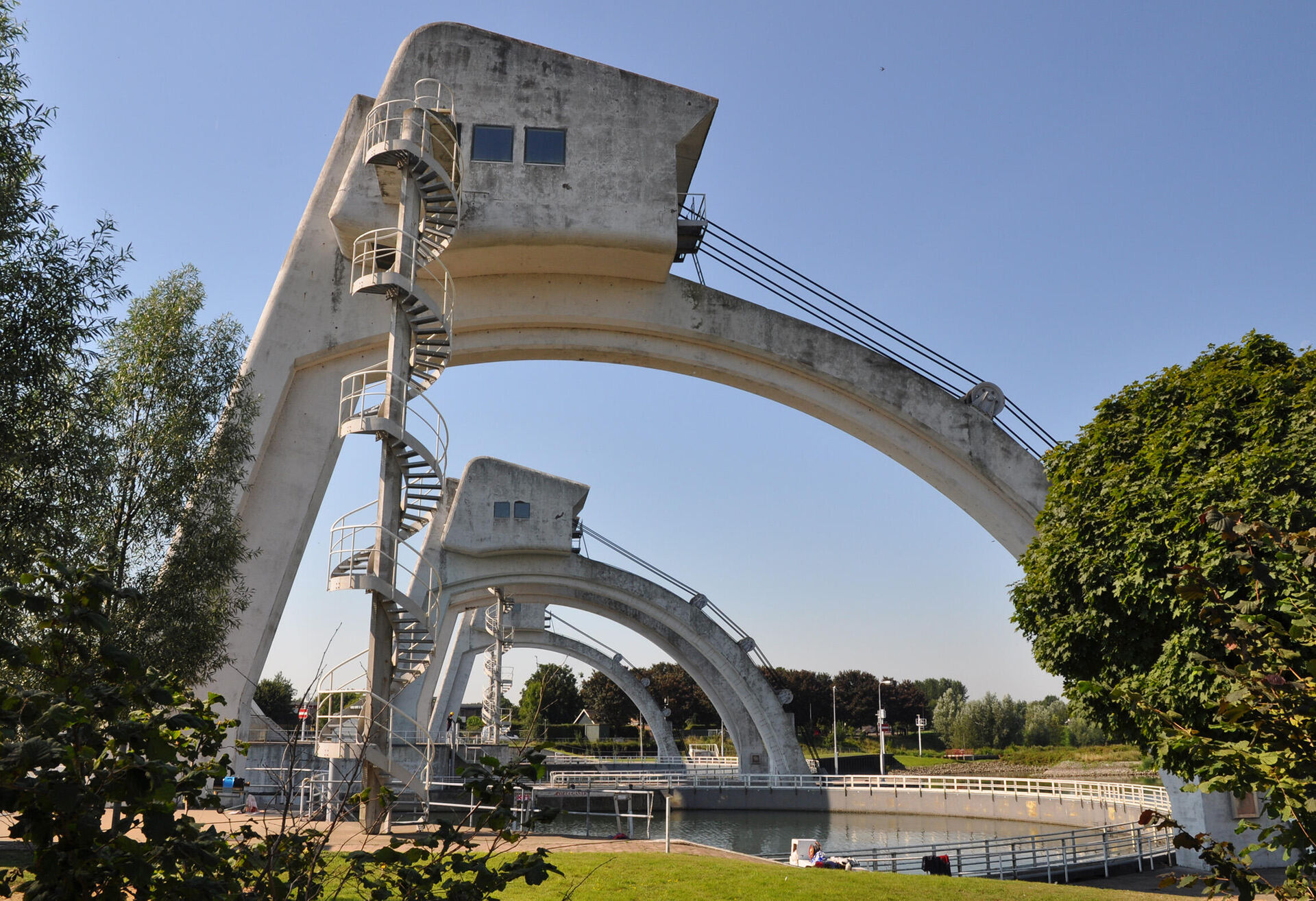 Stuw Hagestein voor-na